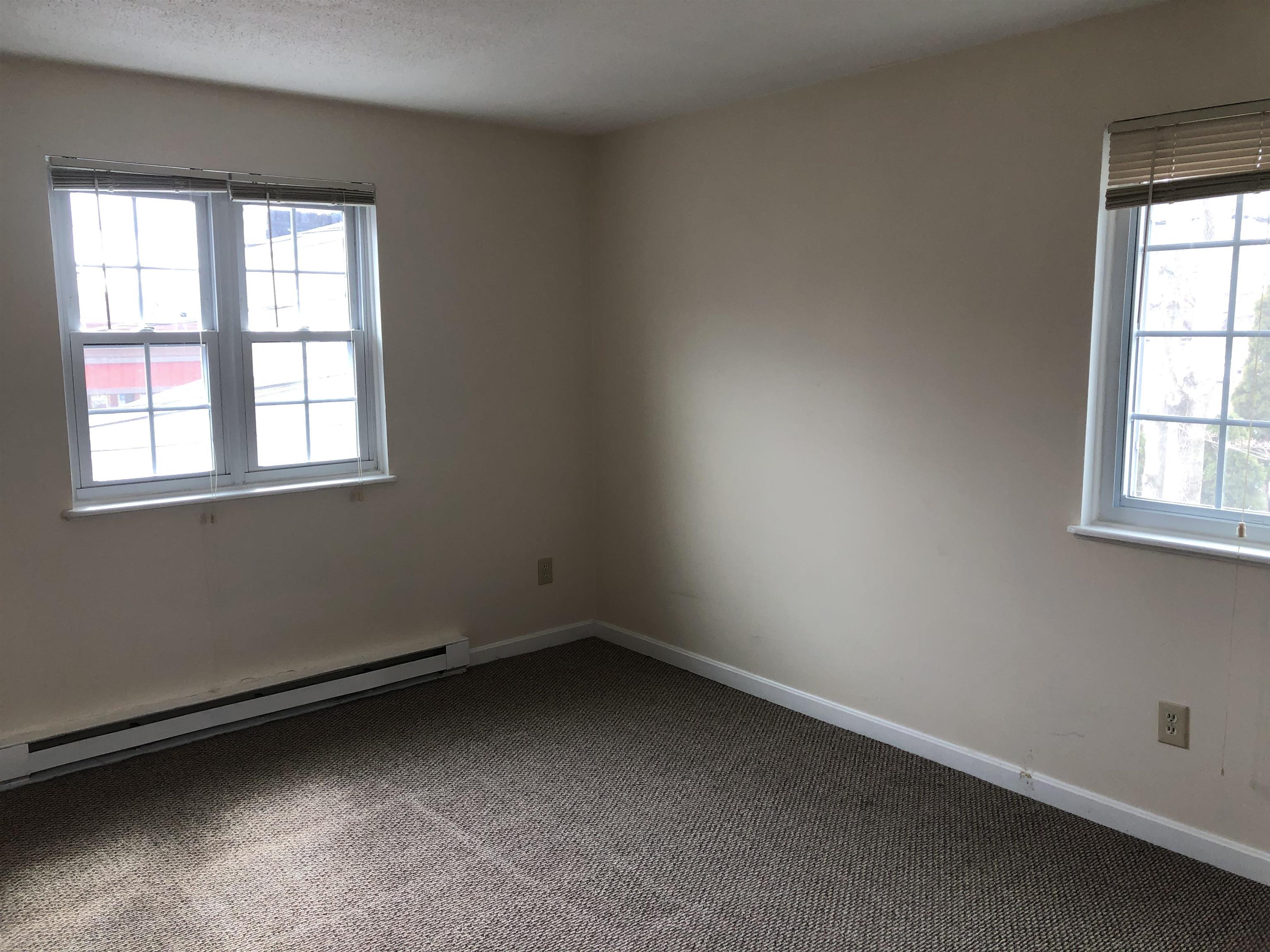 234 Lowell Street, Unit 6 Manchester, NH 03104 - Photo 6 of 10