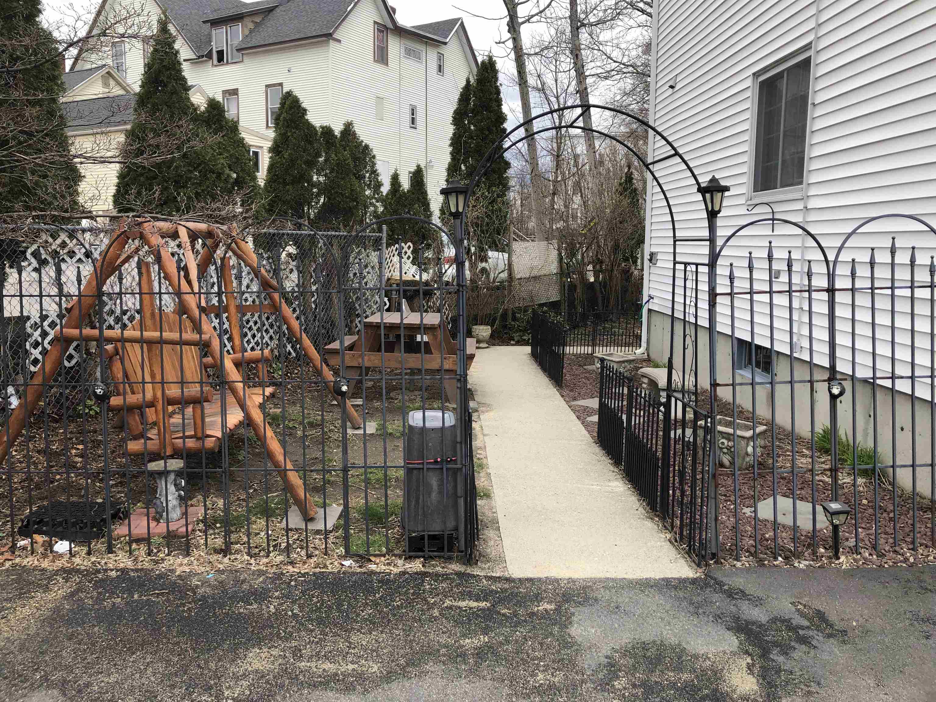 234 Lowell Street, Unit 6 Manchester, NH 03104 - Photo 9 of 10