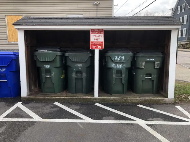 $1,300 | 234 Lowell Street, Unit 6, Manchester, NH 03104