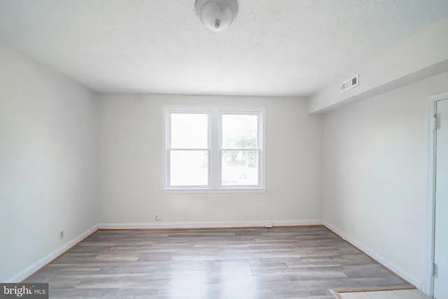 $999,999 | 413 Evarts Street Northeast, Washington, DC 20017