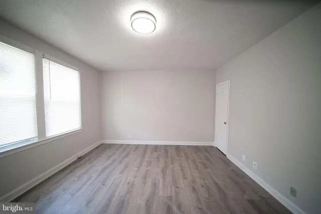 $999,999 | 413 Evarts Street Northeast, Washington, DC 20017