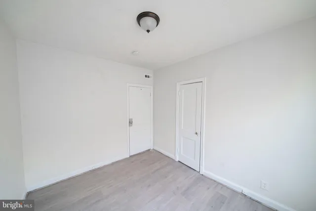 $999,999 | 413 Evarts Street Northeast, Washington, DC 20017