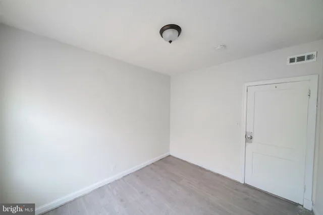 $999,999 | 413 Evarts Street Northeast, Washington, DC 20017