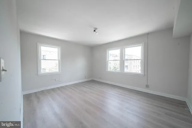 $999,999 | 413 Evarts Street Northeast, Washington, DC 20017