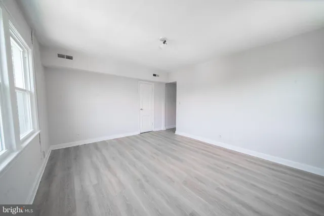 $999,999 | 413 Evarts Street Northeast, Washington, DC 20017