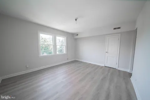 $1,100,000 | 413 Evarts Street Northeast, Washington, DC 20017