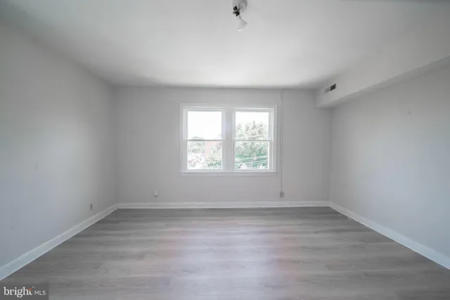 $999,999 | 413 Evarts Street Northeast, Washington, DC 20017