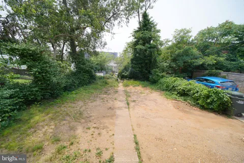 $1,100,000 | 413 Evarts Street Northeast, Washington, DC 20017