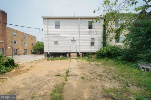 $1,100,000 | 413 Evarts Street Northeast, Washington, DC 20017