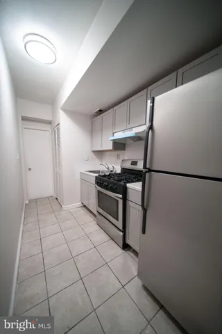 $999,999 | 413 Evarts Street Northeast, Washington, DC 20017