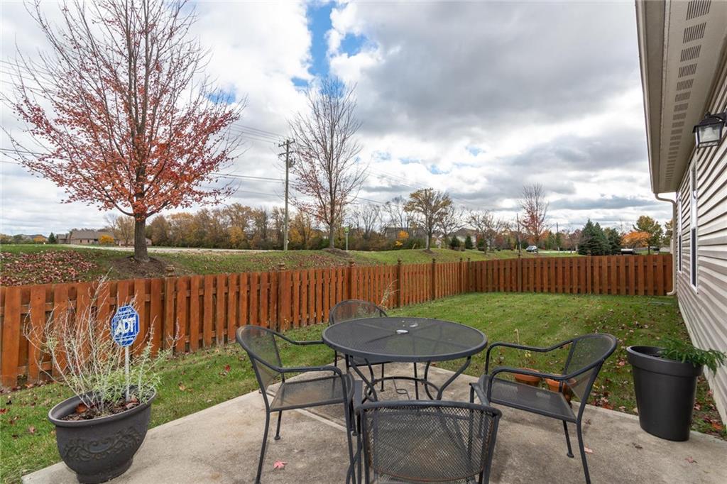 12475 Schoolhouse Road Fishers, IN 46037 - Photo 27 of 30 Gallery Image 27