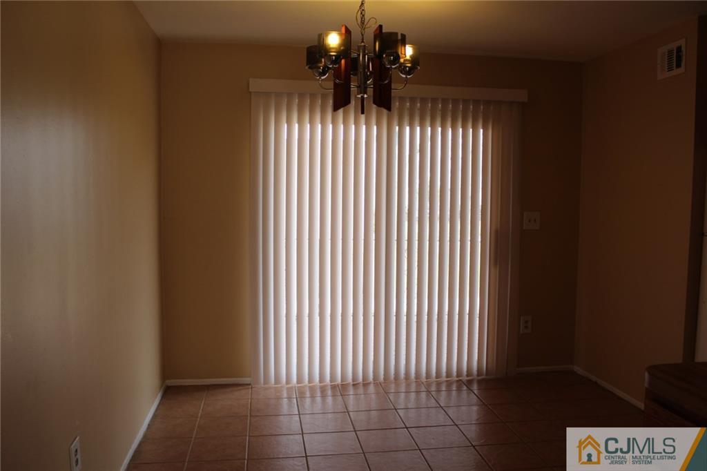 170 Evergreen Road, Unit 19A Metuchen, NJ 08840 - Photo 16 of 22 Gallery Image 16