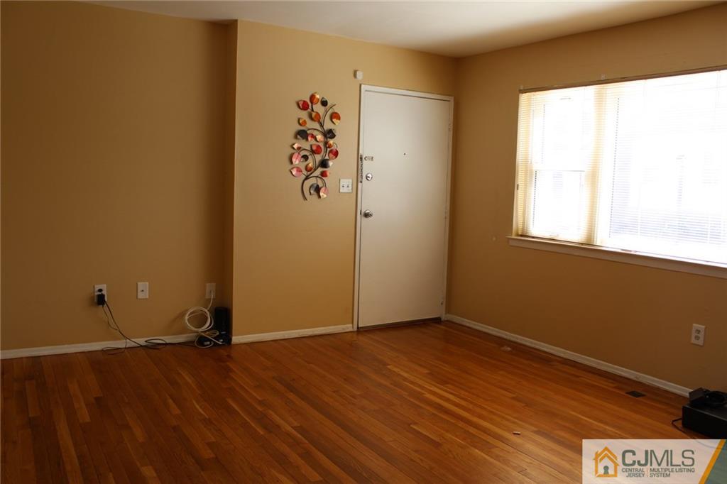 170 Evergreen Road, Unit 19A Metuchen, NJ 08840 - Photo 5 of 22 Gallery Image 5