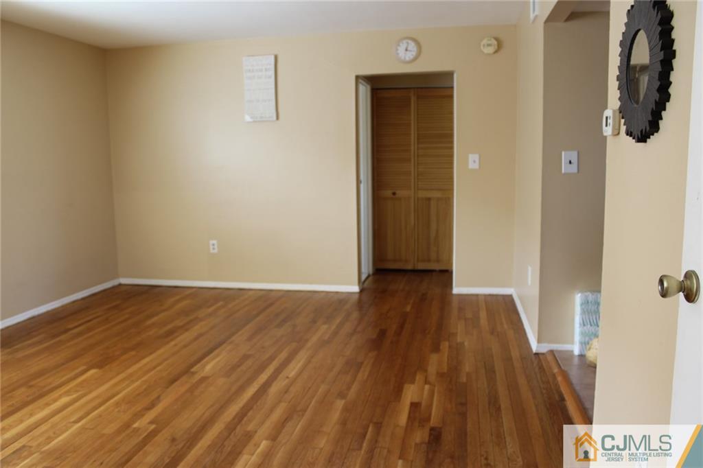 170 Evergreen Road, Unit 19A Metuchen, NJ 08840 - Photo 9 of 22 Gallery Image 9