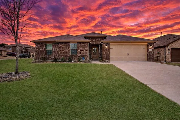 $380,000 | 1905 Cookes Lane, Cleburne, TX 76033