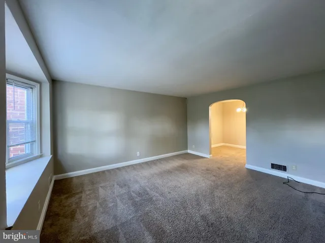 $1,670 | 235 Blakeney Road, Catonsville, MD 21228