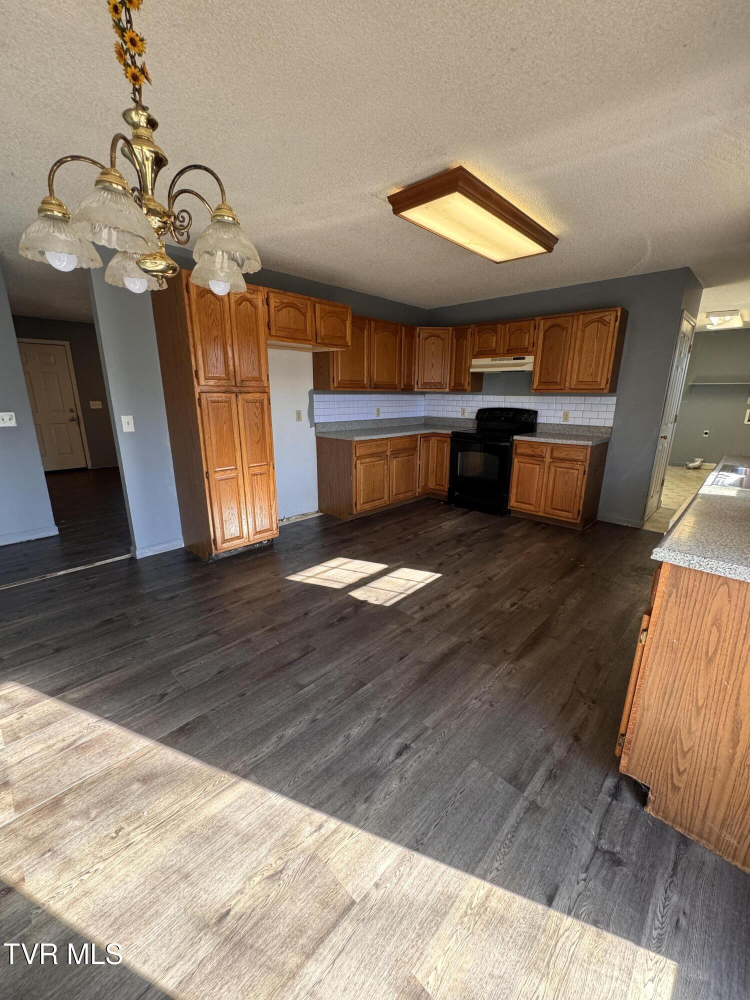 111 Miller Street Limestone, TN 37681 - Photo 11 of 38 IMG_3242