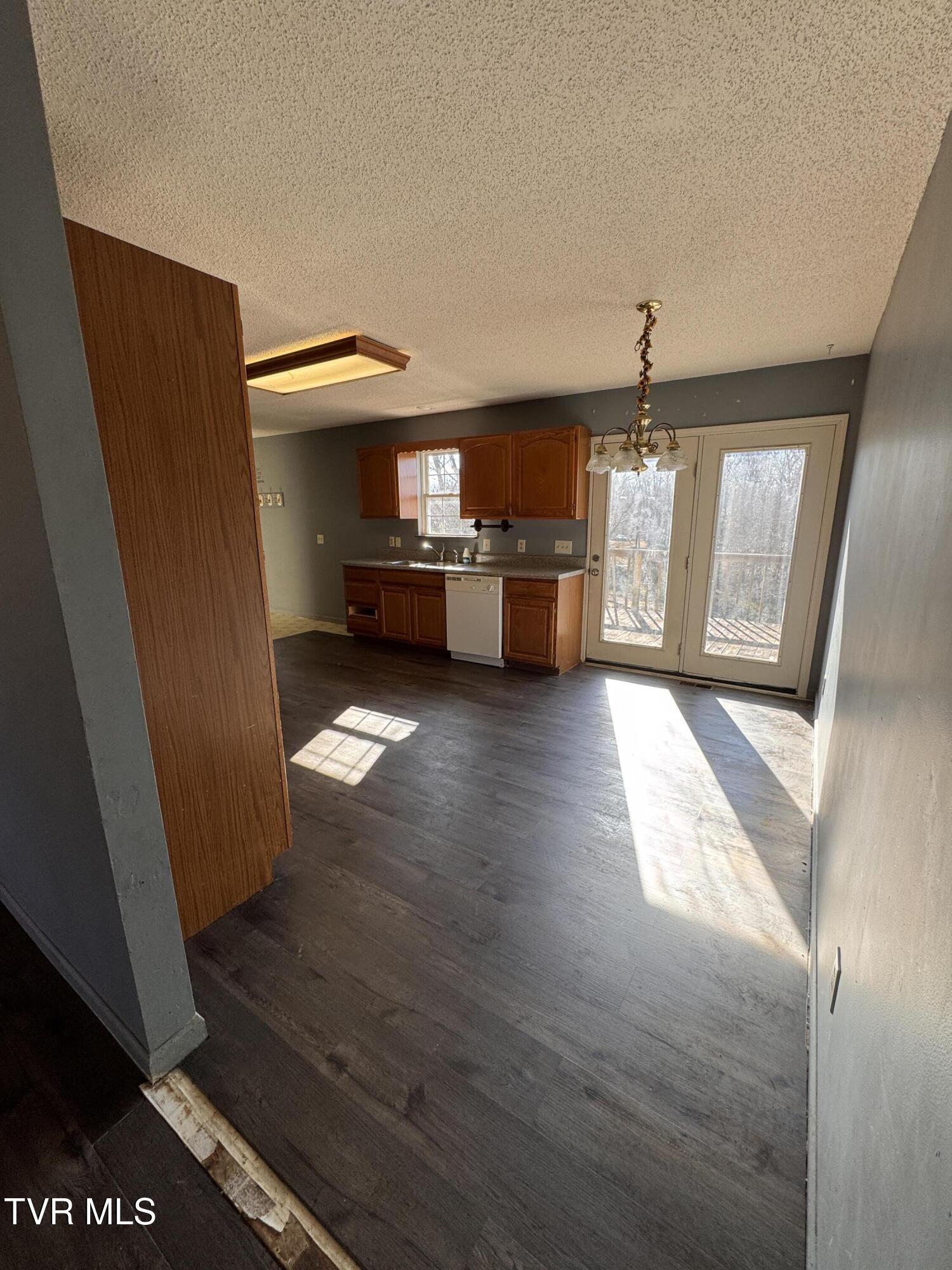 111 Miller Street Limestone, TN 37681 - Photo 10 of 38 IMG_3241