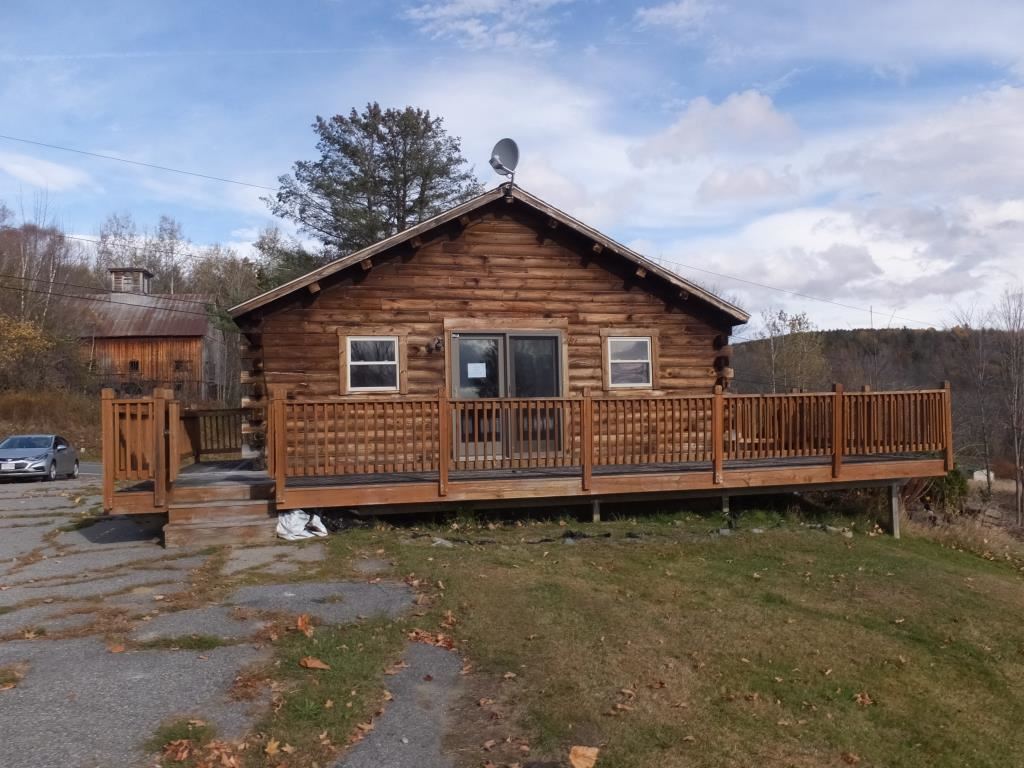 227 West Main Street Lunenburg, VT 05906 - Photo 3 of 14