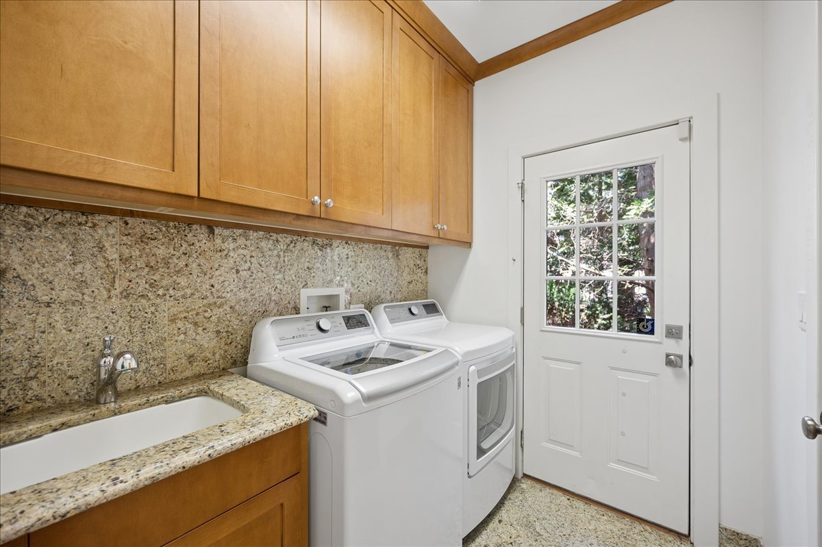 1035 Meadow Road Glencoe, IL 60022 - Photo 16 of 41