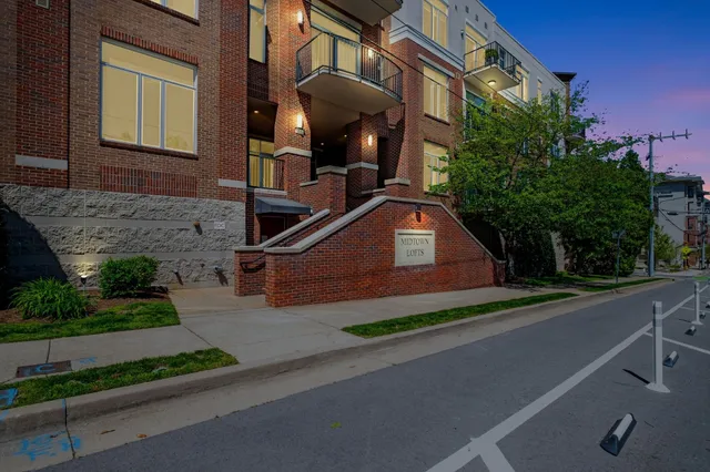 $599,900 | 205 31st Avenue North, Unit 310, Nashville, TN 37203