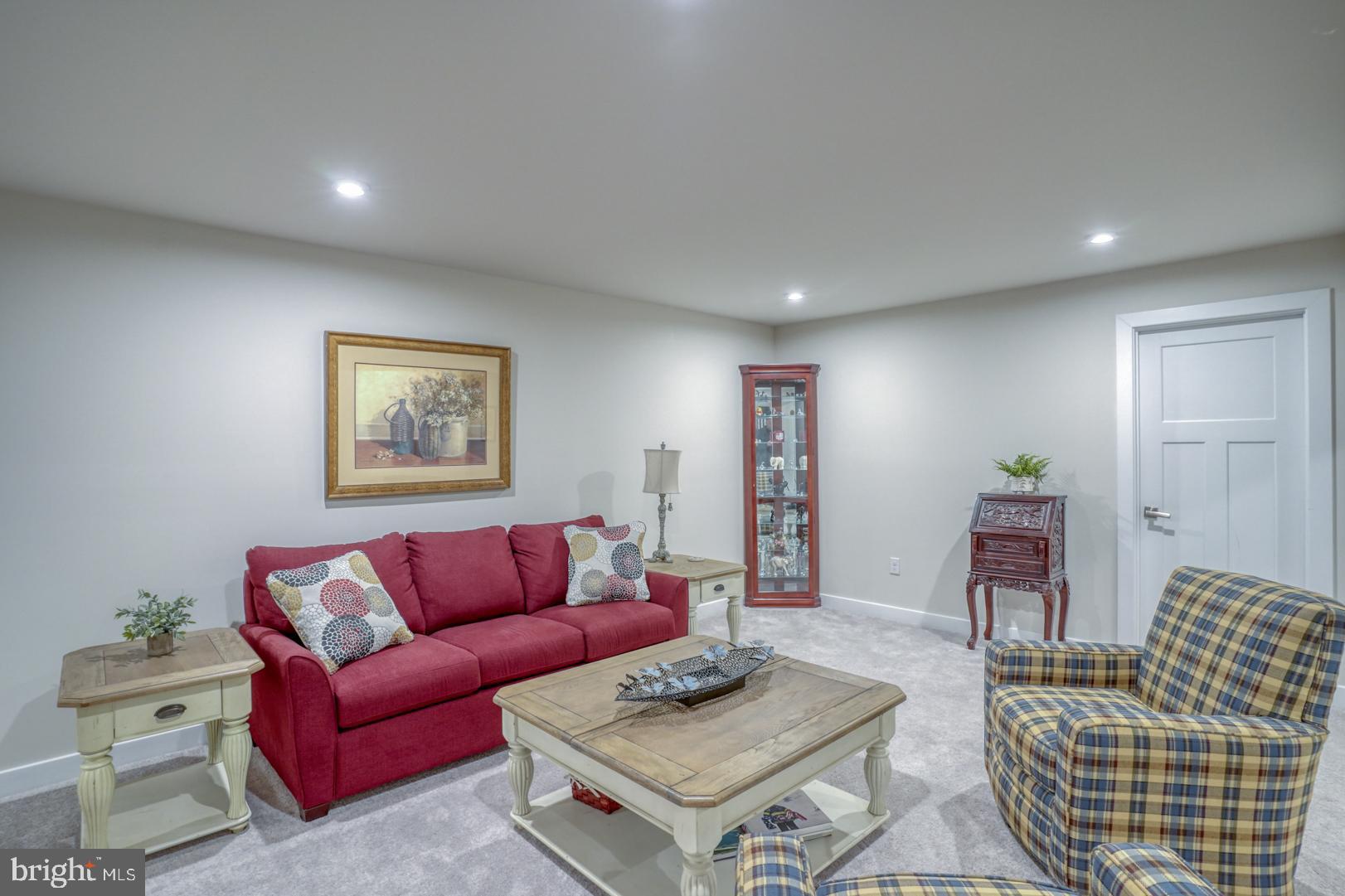 24077 Caldwell Circle Lewes, DE 19958 - Photo 46 of 60 a living room with furniture