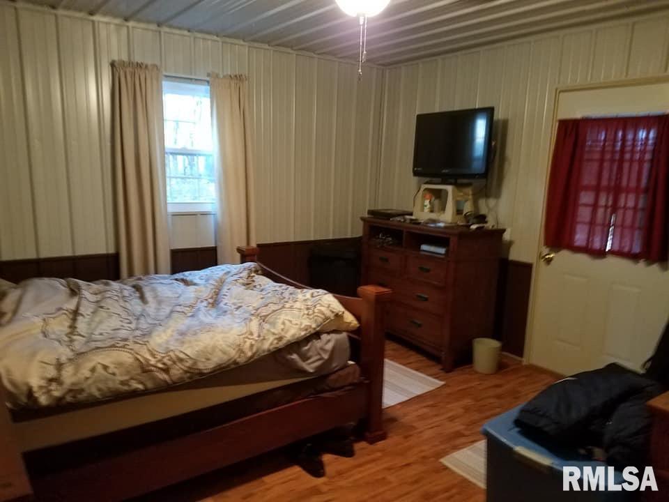 7182 Birch Road Iuka, IL 62849 - Photo 5 of 17