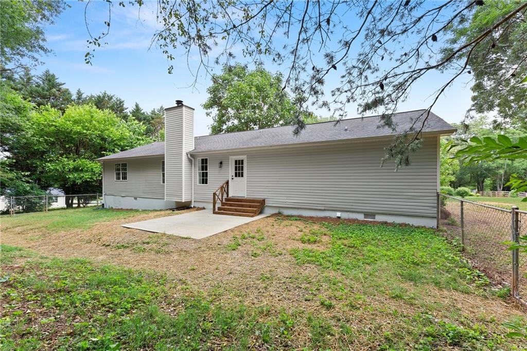 6411 Narramore Way Lula, GA 30554 - Photo 37 of 49