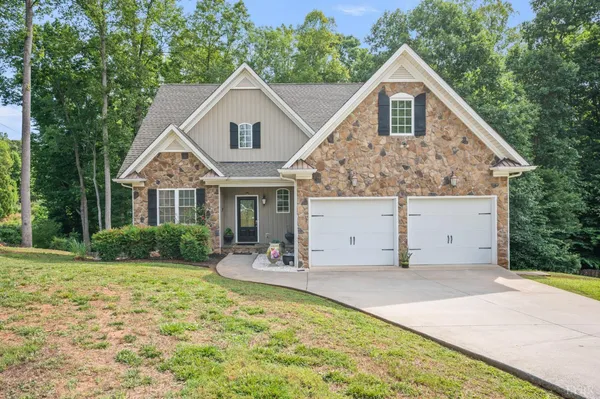 $499,900 | 189 Irvington Springs Road, Lynchburg, VA 24503