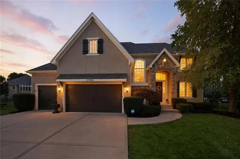 $815,000 | 15816 Hayes Street, Overland Park, KS 66221