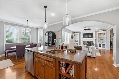 $815,000 | 15816 Hayes Street, Overland Park, KS 66221