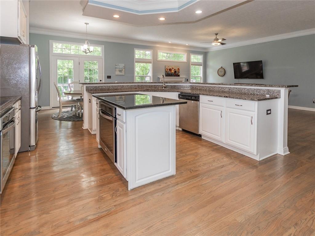 10481 Beaver Ridge Drive Fishers, IN 46037 - Photo 11 of 34 Gallery Image 11