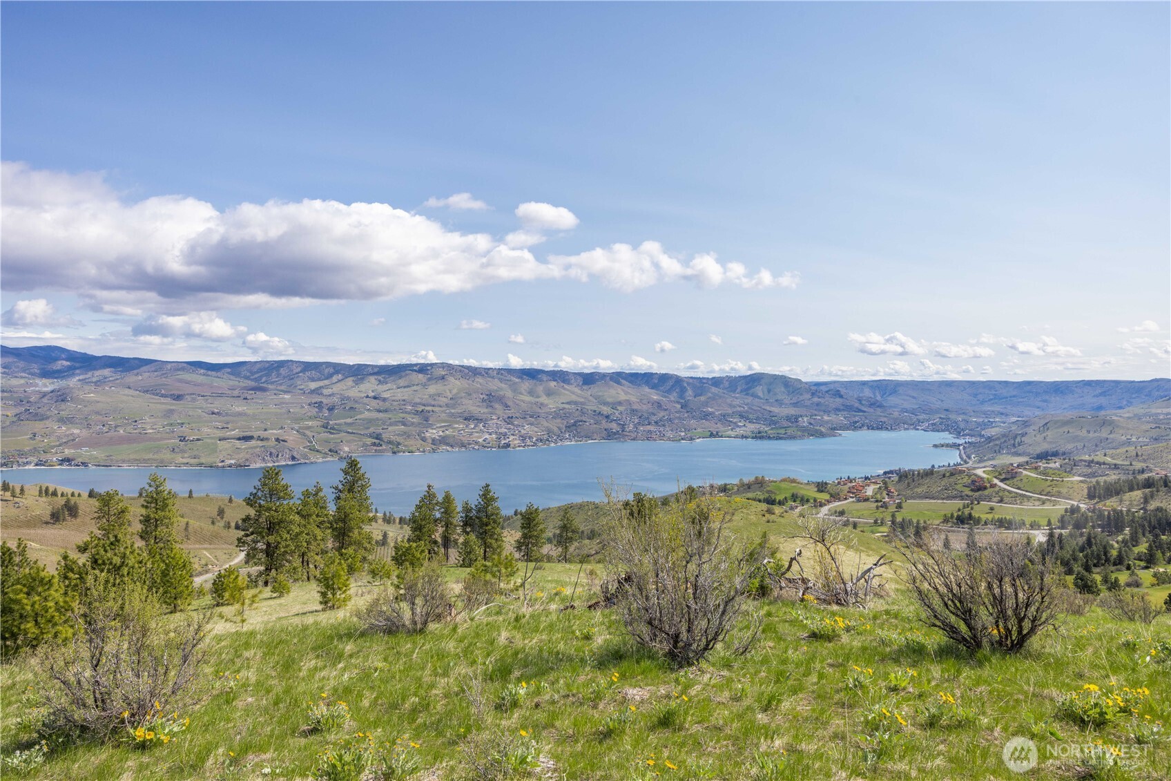 1 Bear Mountain Road Chelan, WA 98816 - Photo 5 of 40