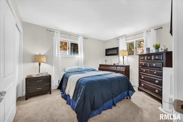 $249,900 | 10422 North North Forest Trail, Peoria, IL 61615