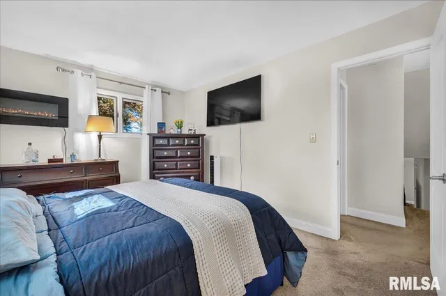 $249,900 | 10422 North North Forest Trail, Peoria, IL 61615