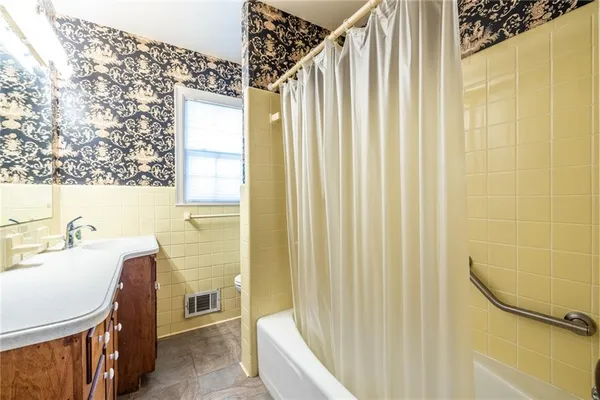 $340,000 | 184 Kenvilla Drive Northwest, Tucker, GA 30084