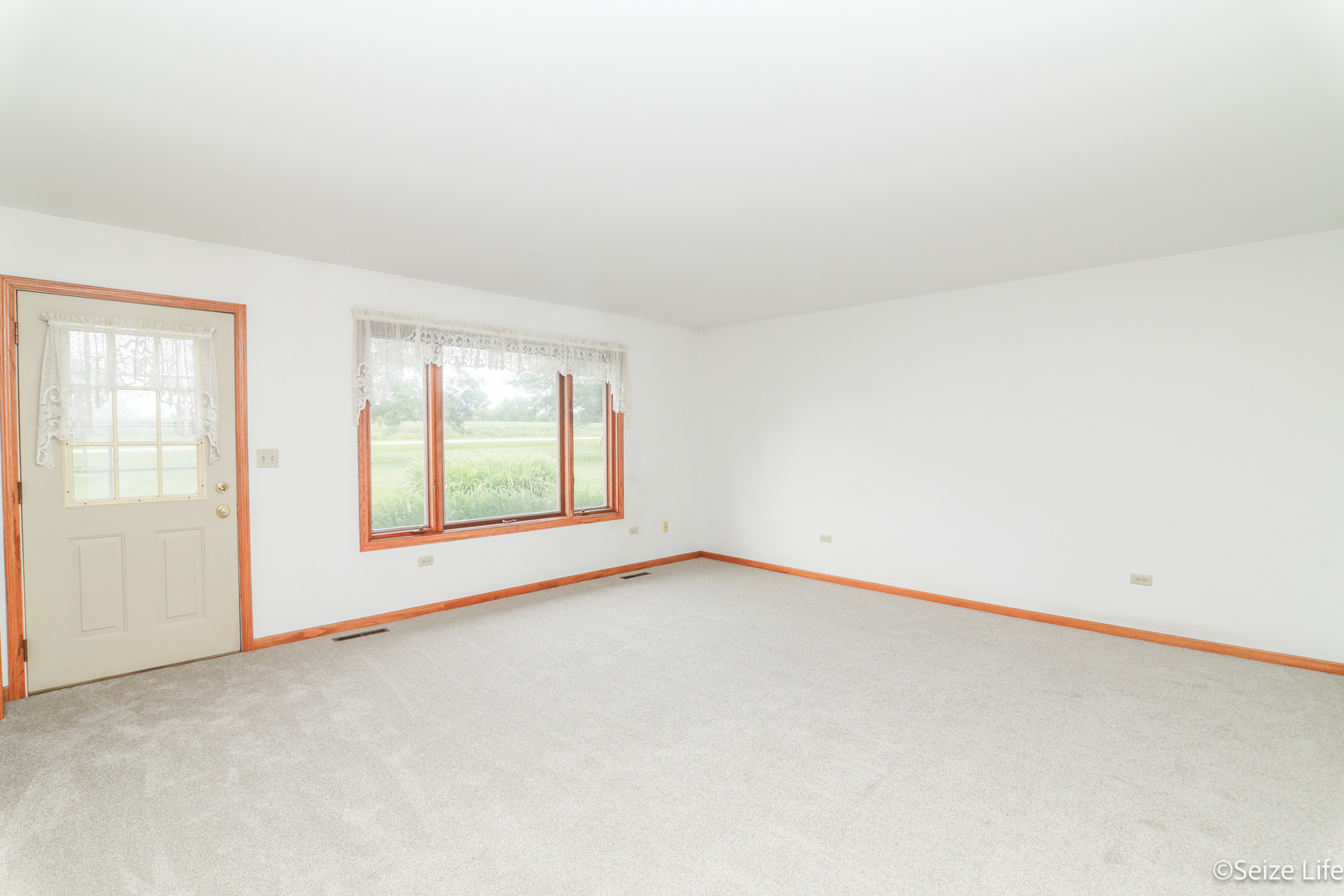 25811 Dunham Road Garden Prairie, IL 61038 - Photo 17 of 34 Gallery Image 17