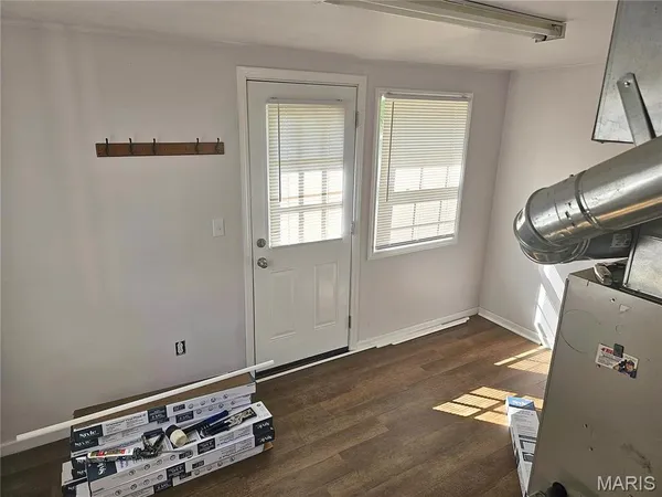 $1,100 | 939 Green Mt Lane, Belleville, IL 62220