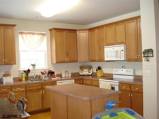 223 Pheasant Run Road Mays Landing, NJ 08330 - Photo 6 of 20 Gallery Image 6
