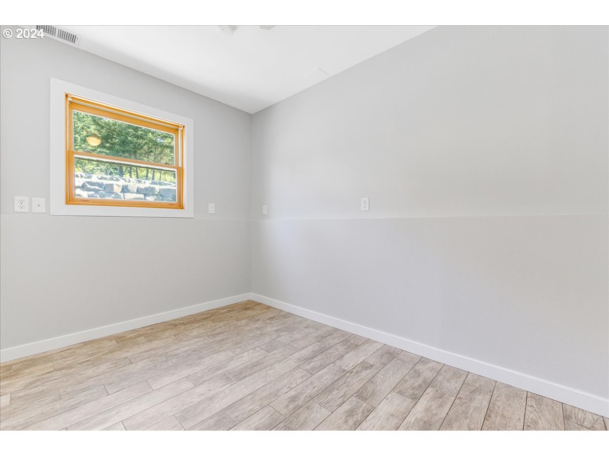 70458 Nick Thomas Road Rainier, OR 97048 - Photo 39 of 48