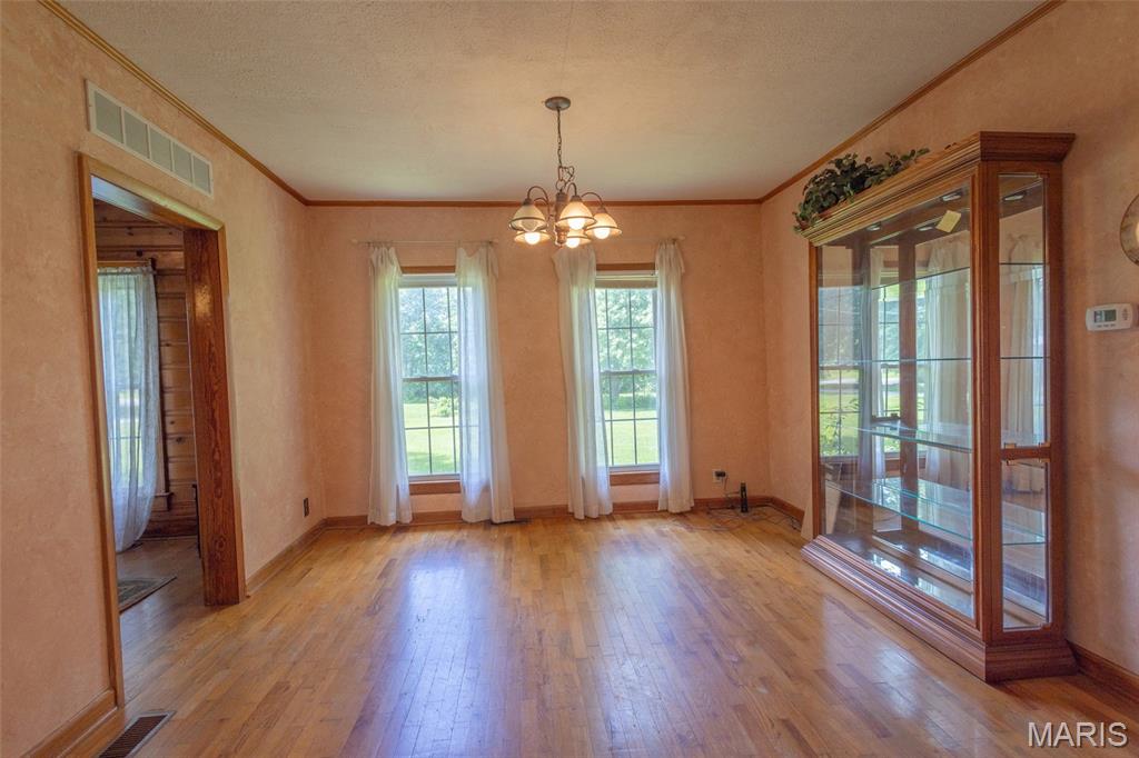 113 Judy Street Perry, MO 63462 - Photo 12 of 30