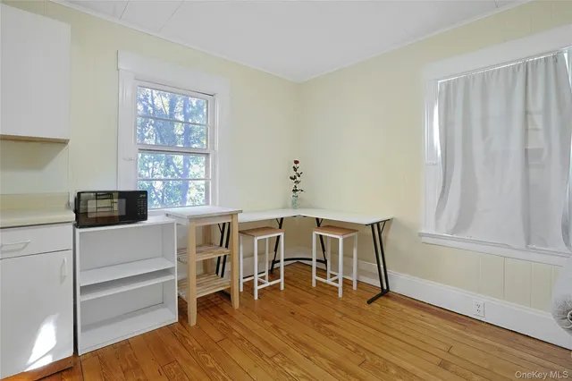 $1,800 | 105 South Broadway, Unit 6, Nyack, NY 10960