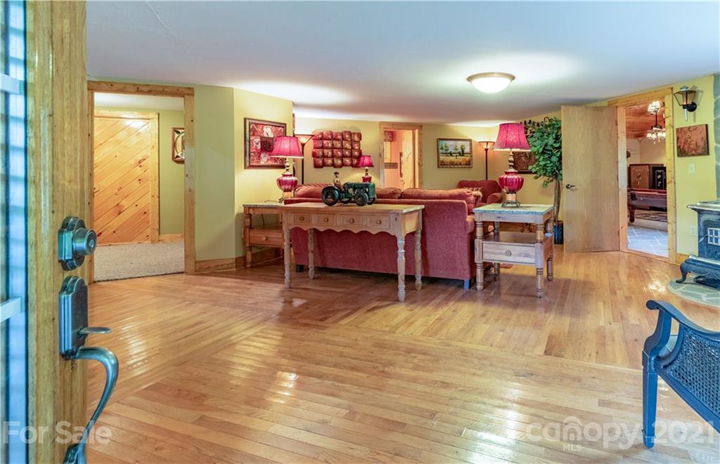 514 Crabtree Road Spruce Pine, NC 28777 - Photo 17 of 42 Gallery Image 17