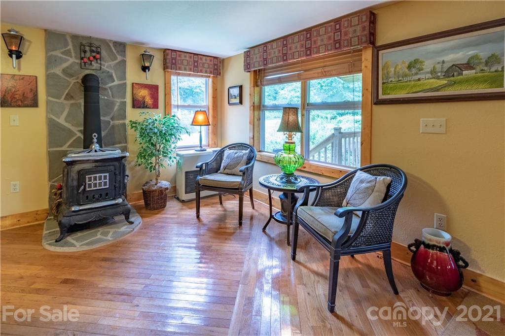514 Crabtree Road Spruce Pine, NC 28777 - Photo 21 of 42 Gallery Image 21