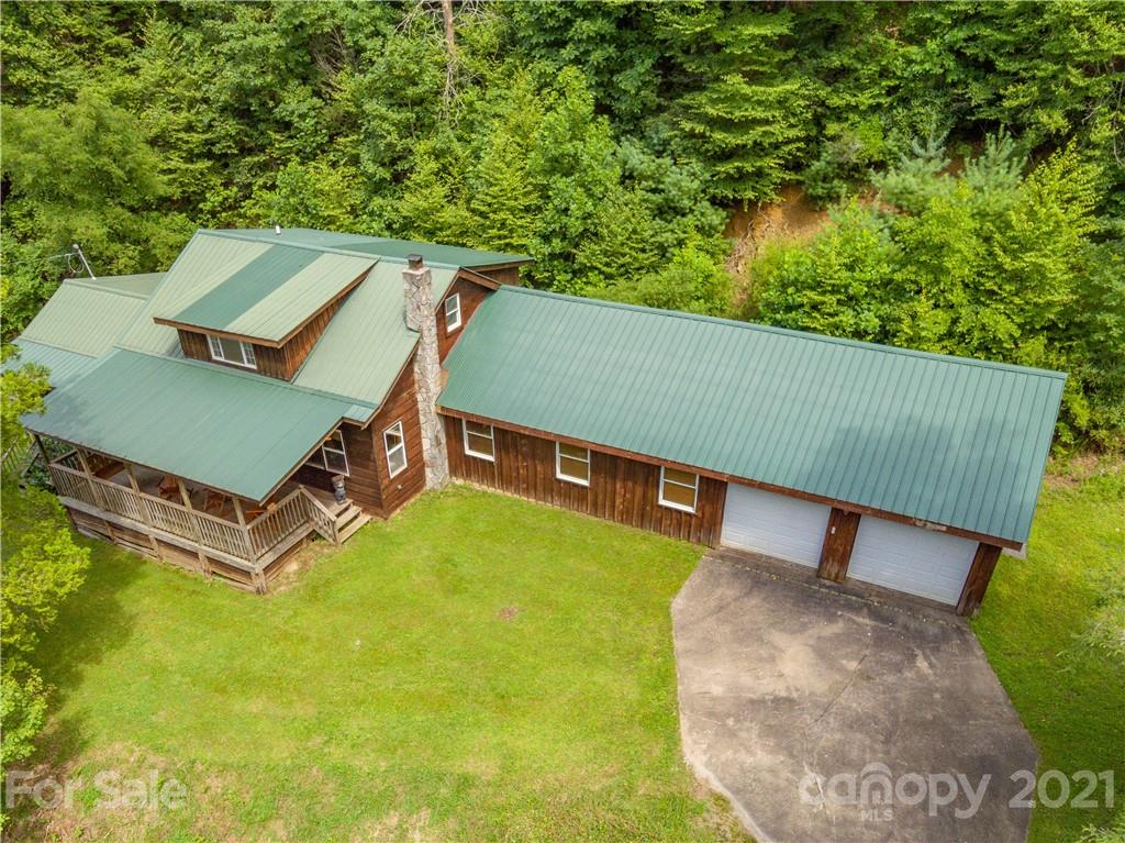 514 Crabtree Road Spruce Pine, NC 28777 - Photo 4 of 42 Gallery Image 4