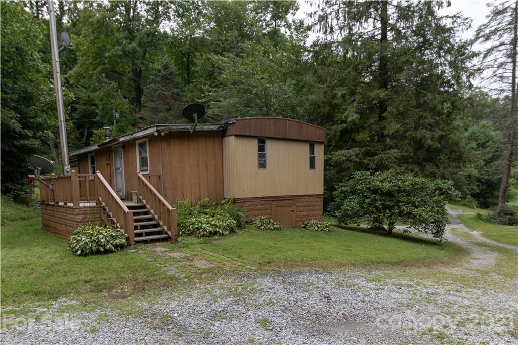 514 Crabtree Road Spruce Pine, NC 28777 - Photo 39 of 42 Gallery Image 39