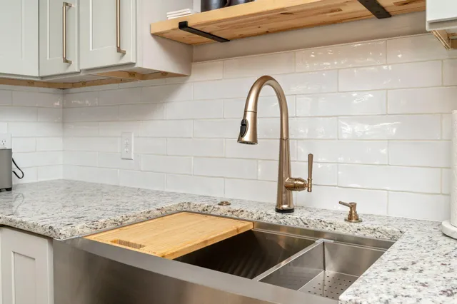 $475,000 | 342 Hollywood Boulevard Northeast, Fort Walton Beach, FL 32548