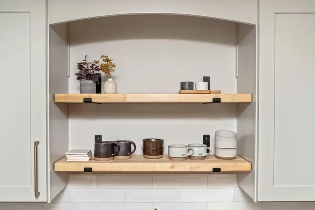 $475,000 | 342 Hollywood Boulevard Northeast, Fort Walton Beach, FL 32548