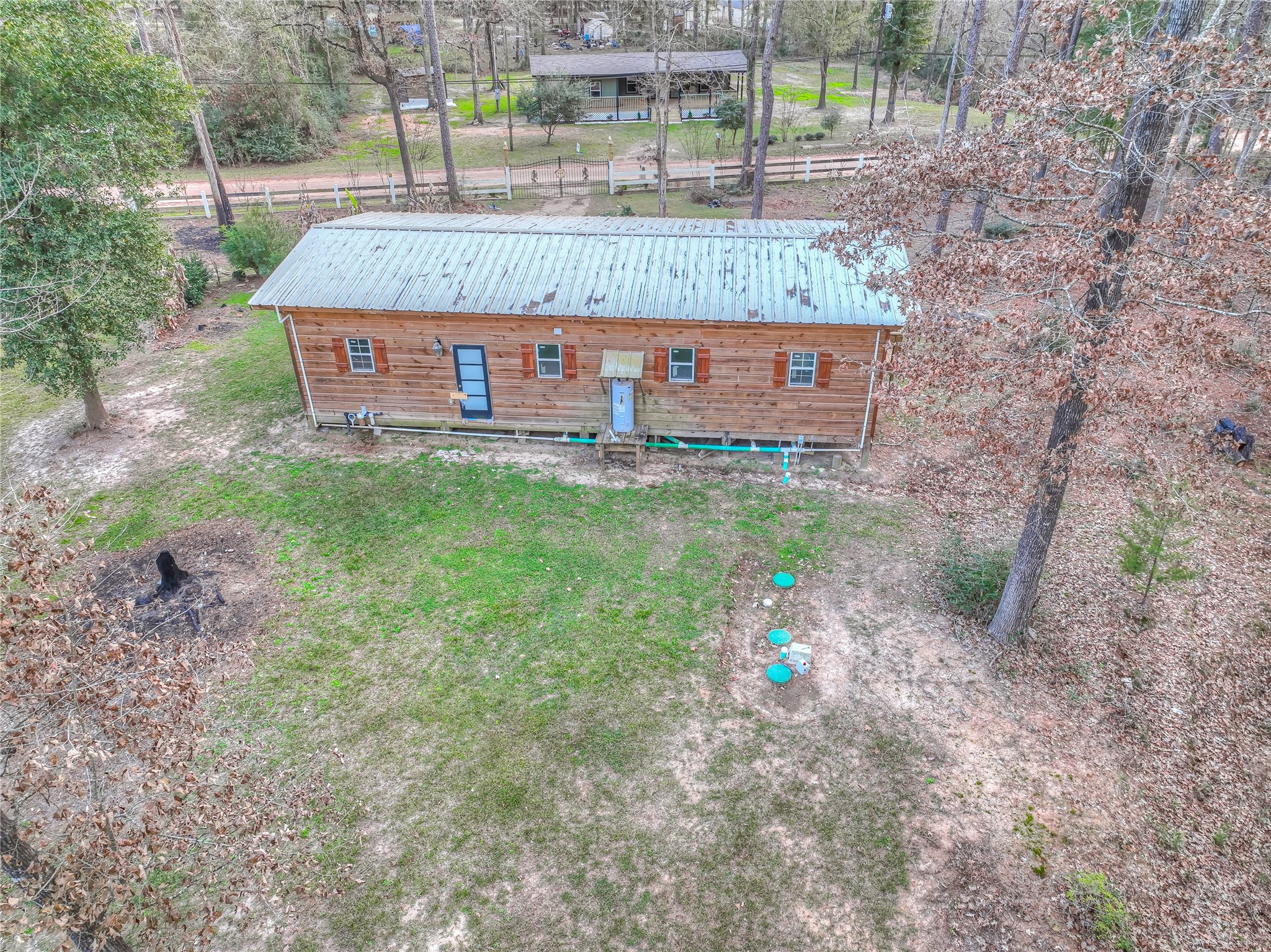 228 1 Such Road Livingston, TX 77351 - Photo 25 of 35 a view of a barn house
