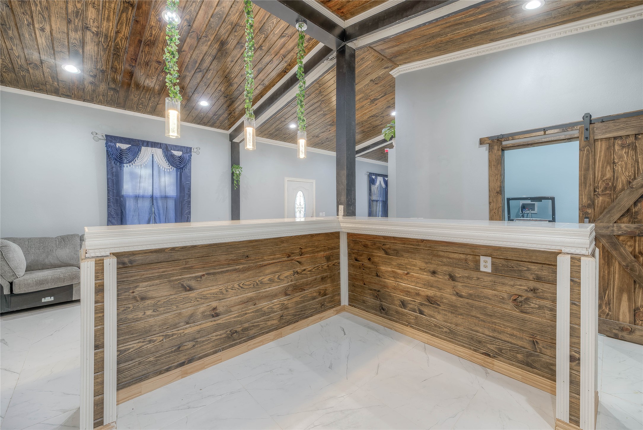 228 1 Such Road Livingston, TX 77351 - Photo 8 of 35 a view of living room